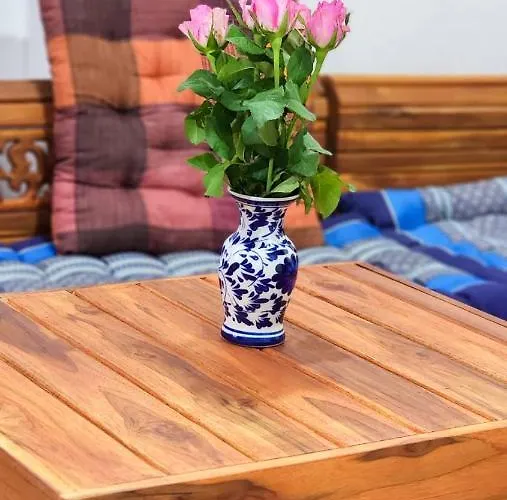 A4 Dindaeng Apartment *