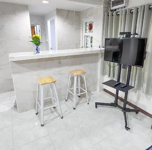 Apartment A4 Dindaeng